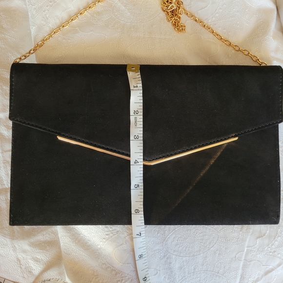 NEW LOOK SUEDE CLUTCH - Picture 12 of 12